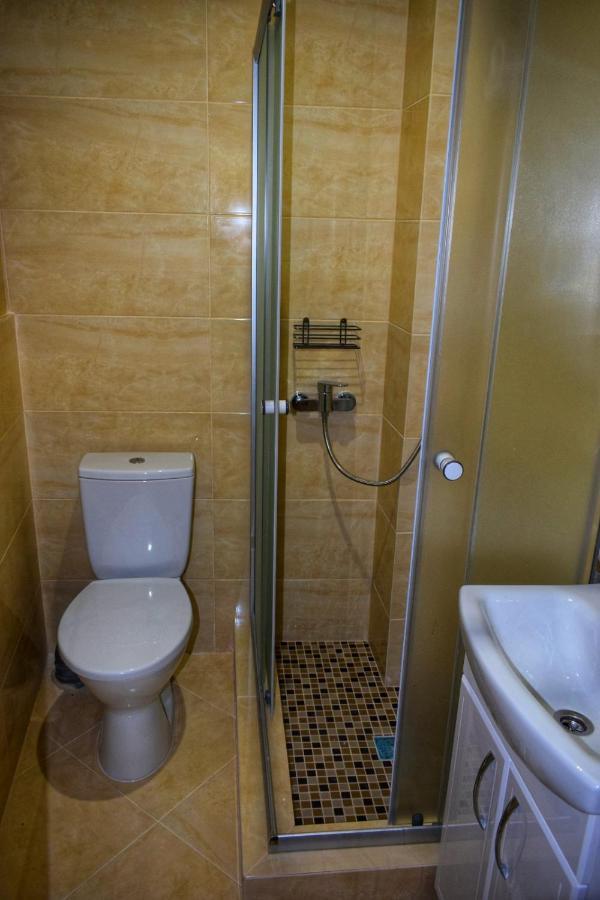Man Apartment Csernyivci Kültér fotó