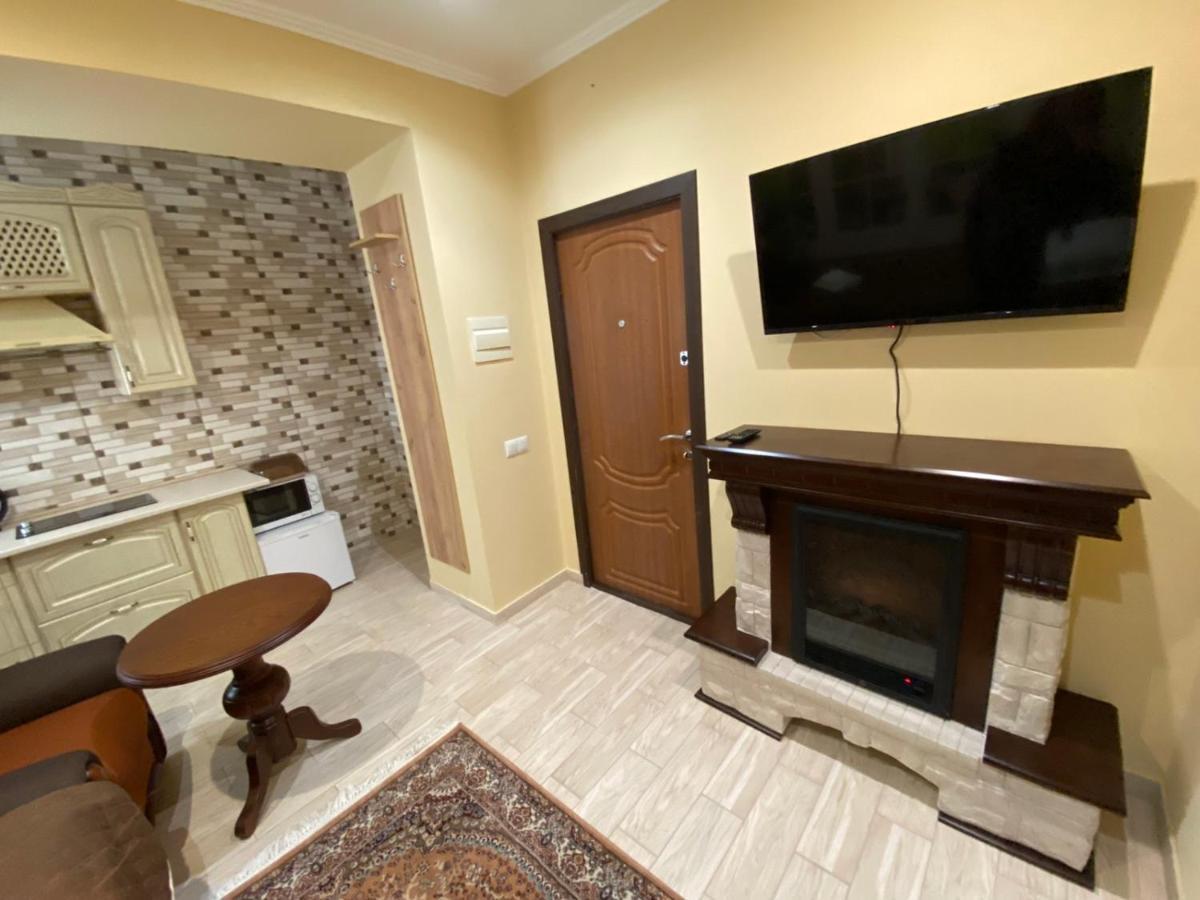 Man Apartment Csernyivci Kültér fotó